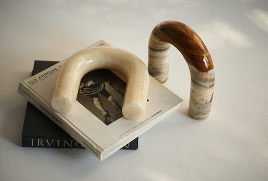 APAPACHO BOOK END ONYX ARCH